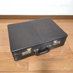 【無料】アメリカ購入　アタッシュケースの画像