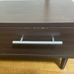 テレビボードの画像