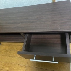 テレビボードの画像