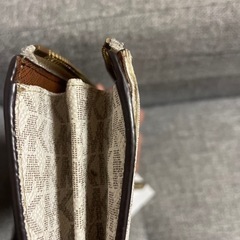 マイケルコース長財布の画像