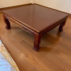 テーブル　の画像