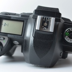 Nikon D70★S数少★スマホ転送★純正レンズキット★ニコンの名機 1ヶ月動作補償あり！ 安心のゆうパック代引き発送！ 送料、代引き手数料無料！の画像