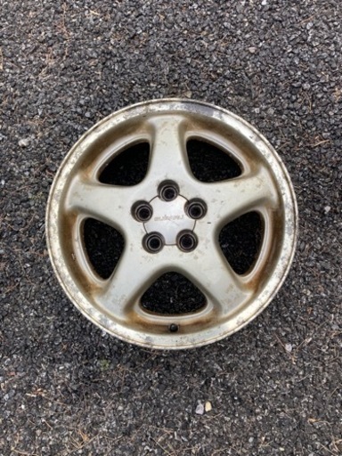 スバル　ノーマル16インチホイール