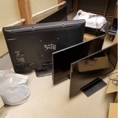 不用なぬいぐるみ、陶器の食器、ゲーム機、おもちゃ、家電など - 不用品処分