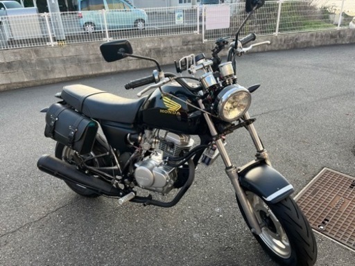 再出品！エイプ100 バッテリーレス　ビッグタンク