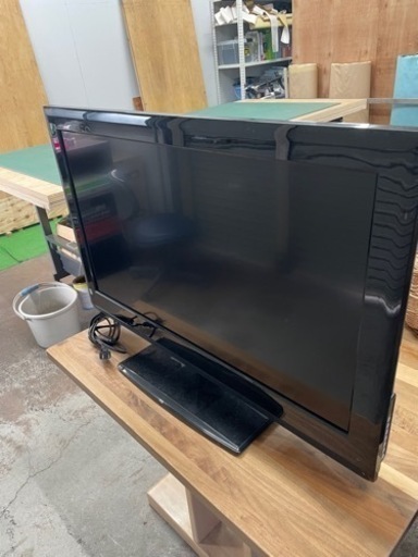 ☆MEK LC3230W 液晶テレビ