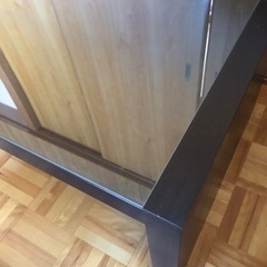 ガラステーブルの画像