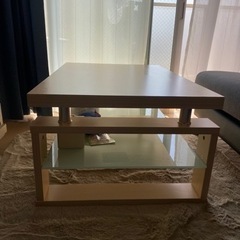 【お譲りします】お洒落なガラステーブルの画像