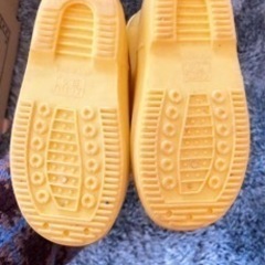 【中古】ｼﾝﾌﾟﾙﾃﾞｻﾞｲﾝ長靴☆ｶｰｽﾞ風スリッパ☆15㎝の画像