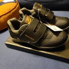 新品　未使用　紳士スニーカー24.5の画像