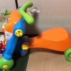 【知育玩具】脳トレ★歩く練習★クルマ★トイザラス限定品★2way/ライドオンウォーカー☆手押し車の画像