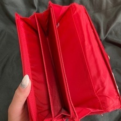 ディズニーストア商品！ミニーちゃんの長財布🎀の画像