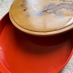 中古ふたつき寿司鉢０円