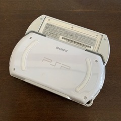 PSP go(ホワイト)本体のみの画像