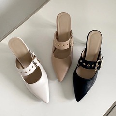 ベルトベージュパンプス♡大きいサイズ 25.5-26cmの画像