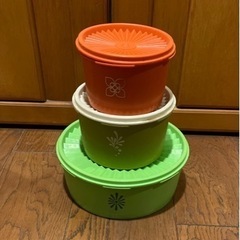 タッパーウェア　デコレーター3個