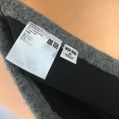 UNIQLO グレー　膝下　フレアスカートMの画像