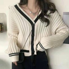 バイカラーVネックニットカーディガン