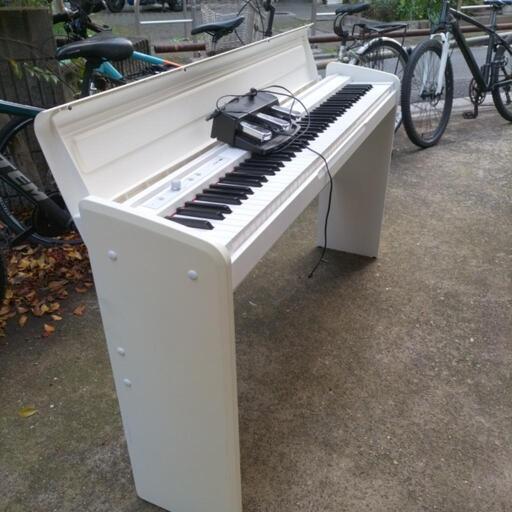 電子ピアノKORG Lpー180　5000円でいかがでしょうか 足立区