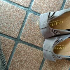 パンプスとハイヒールですの画像