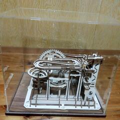 【完成品】3D木製パズルビー玉コースターアクリルパネルケース付き