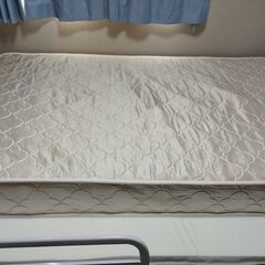 セミダブル ポケットコイルマットレス　売ります