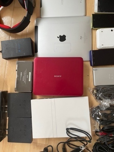 スマホ iPhone Android 任天堂3DS PS3 カセットテープ CD タブレット ゲーム機本体 コンポ MD iPad ジャンク品 大量 セット売り