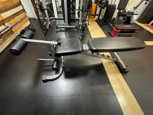 ※定価6万円※インクラインベンチ　レッグカール付き　筋トレ