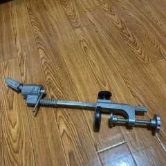 ウィッグ用クランプ