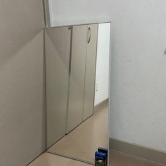 ⭐︎鏡　ミラー⭐︎　インテリア　残り1台の画像