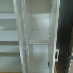 食器棚の画像