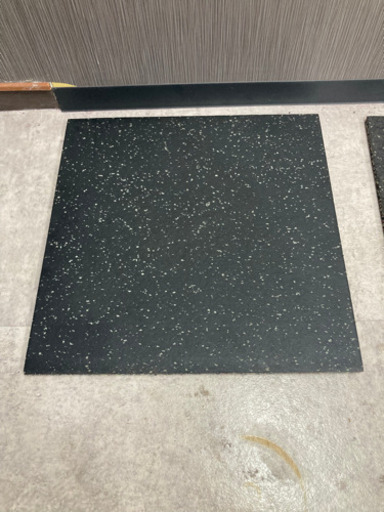 セルデス New ゴムチップマット 3ミリ厚 50cm x 50cm 7枚セット