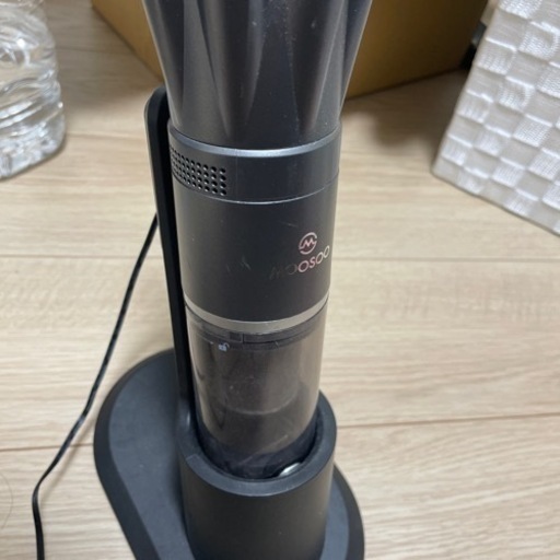 【3月中に受け取れる方】moosoo ハンディークリーナー　掃除機