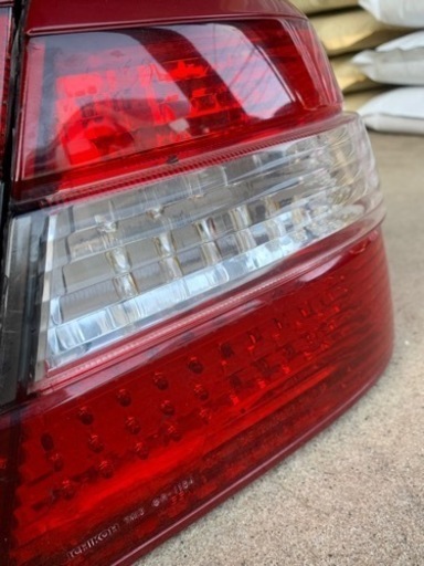 33シーマ　純正加工LEDテール