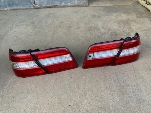 33シーマ　純正加工LEDテール