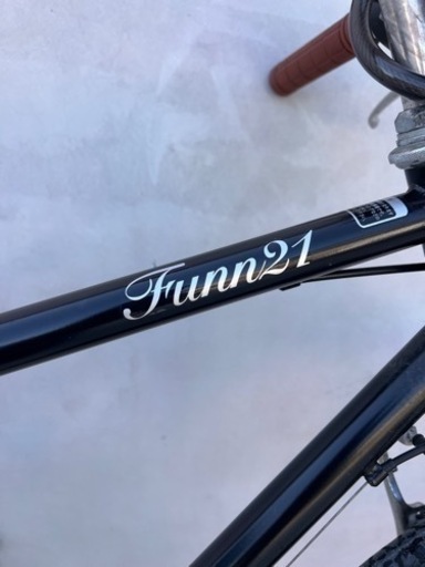 【程度良好】お洒落 FUNN21 クロスバイク (26インチ) 自転車 シティサイクル 本体 シマノ製6段変速