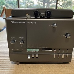 射影機とフィルムセットの画像