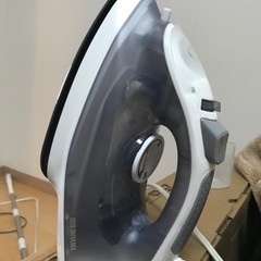 アイリスオーヤマ　アイロン
