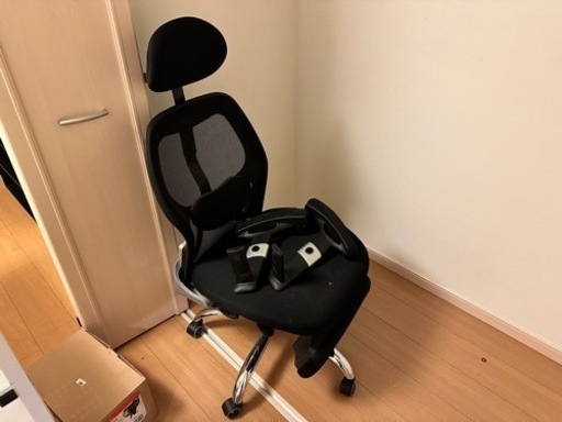 【決まりました】デスクチェア