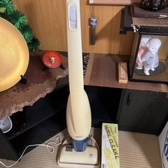 掃除機　ハンディクリーナー