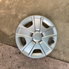 ホンダ　フィット　15インチ　ホイールキャップ