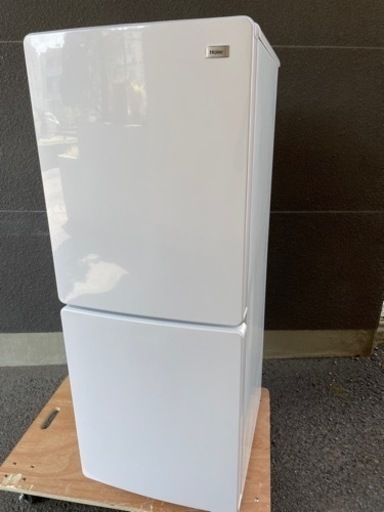 受付終了【大特価❗️】ハイアール　2ドア　冷蔵庫　2019年製　148L  JR-NF148B