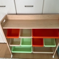 おもちゃ収納 棚