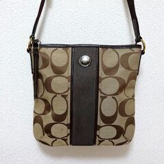 COACH コーチ　シグネチャー　ショルダーバッグ　F21905 ベージュ / ブラウン　斜めがけショルダーバッグ　正規品の画像