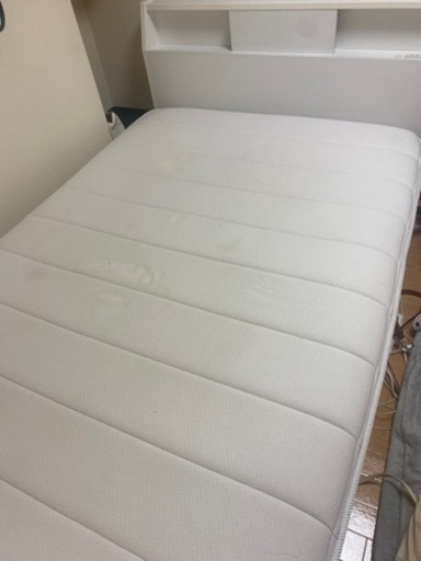 あと2日　セミダブルベット1000円