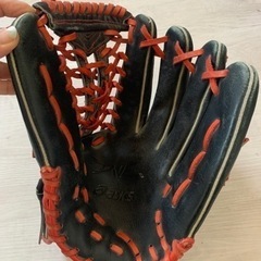 ソフトボール　グローブの画像