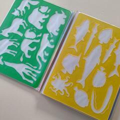 ステンシル＋各種ペン・計35点セットの画像