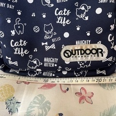 outdoor 女の子用　猫柄リュックの画像