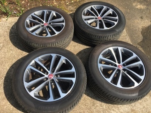 超美品　純正　JAGUAR ジャガー　タイヤホイールセット　Fペイス　１９インチ