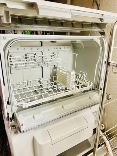 パナソニック 食器洗い乾燥機 ホワイト NP-TSP1-W 賃貸住宅にも置ける タンク式 スリムサイズ 工事不要 食洗機